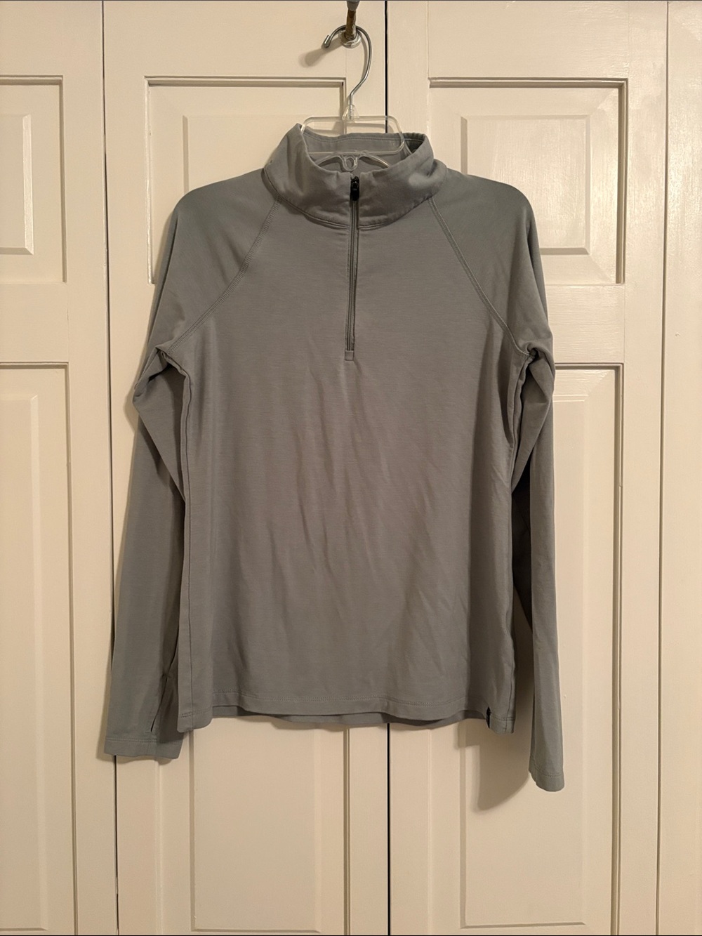 Free Fly Apparel Women's Light Gray Half-Zip Pullover size XS